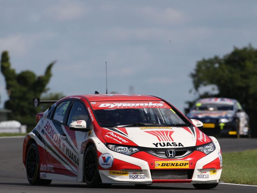  Honda Civic BTCC 2012 года  (фото 20 из 24)